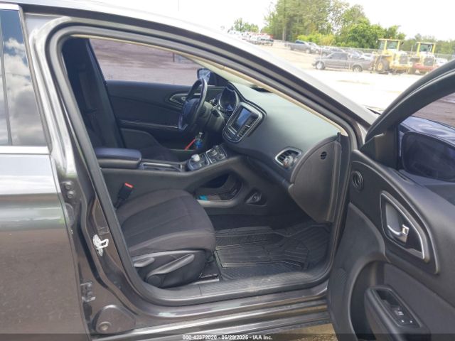 2015 CHRYSLER 200 1C3CCCAB2FN592538 Photo 4