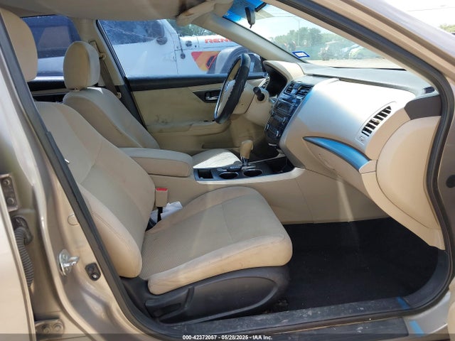 1N4AL3AP1FC148180 Nissan Altima 2.5 S