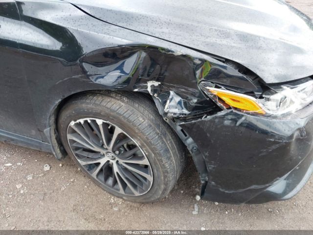 4T1B11HK0KU739121 Toyota CAMRY SE
