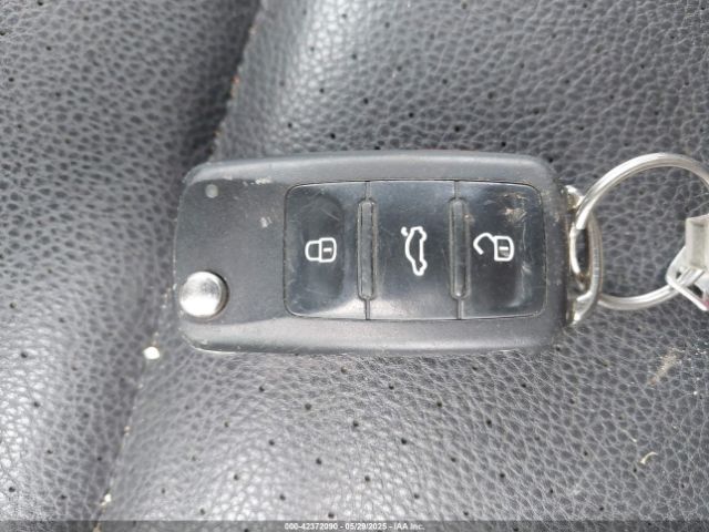 2016 VOLKSWAGEN TIGUAN WVGBV7AX6GW584857 Photo 10