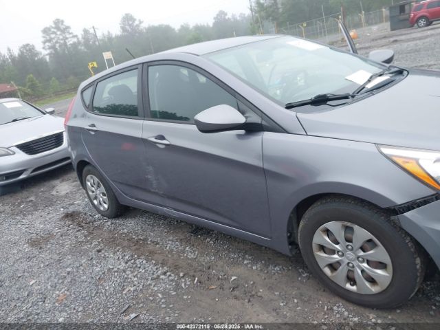 KMHCT5AE8HU311803 Hyundai ACCENT SE