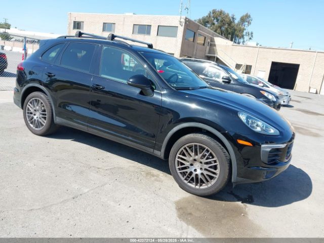 2016 PORSCHE CAYENNE WP1AA2A27GKA13225 Photo 0