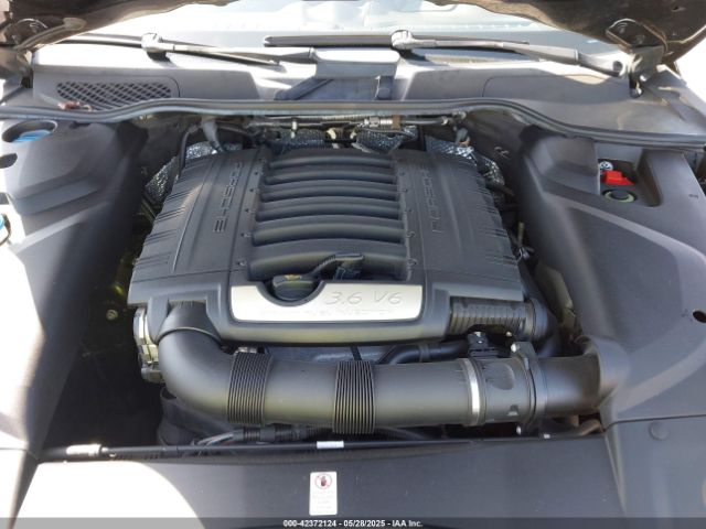 2016 PORSCHE CAYENNE WP1AA2A27GKA13225 Photo 9