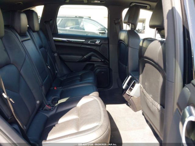 2016 PORSCHE CAYENNE WP1AA2A27GKA13225 Photo 7