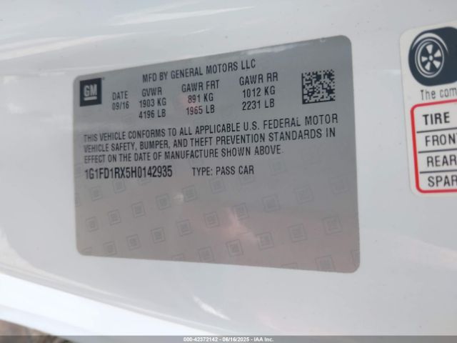 2017 CHEVROLET CAMARO 1G1FD1RX5H0142935 Photo 8