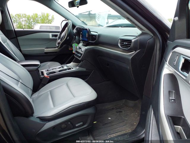 2021 FORD EXPLORER 1FMSK8DH6MGA59743 Photo 4