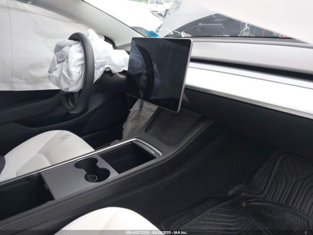 5YJ3E1EC3MF056187 Tesla Model 3 Performance Dual Motor All-wheel Drive