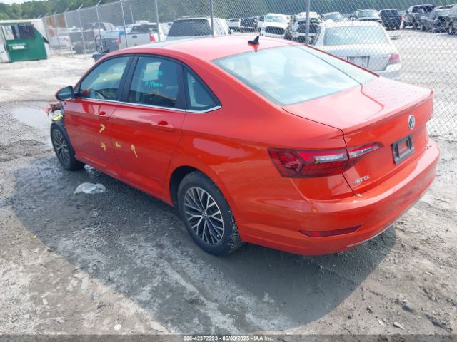 2020 VOLKSWAGEN JETTA 3VWCB7BU5LM039701 Photo 2