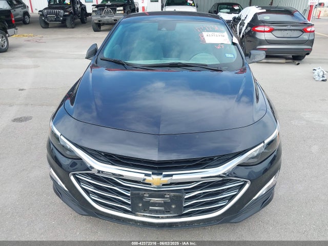 1G1ZB5ST9PF244123 Chevrolet lfv