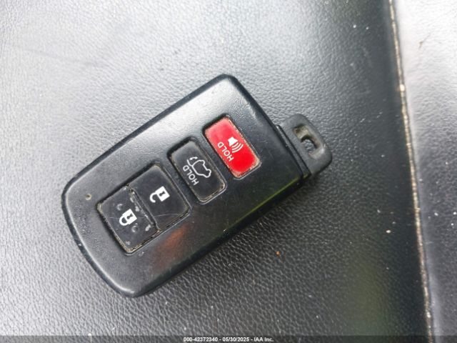 5TDJKRFHXGS258923 Toyota Highlander Xle V6