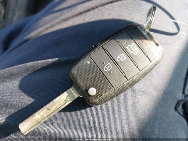 5XYPG4A39KG533164 KIA Sorento 2.4l L