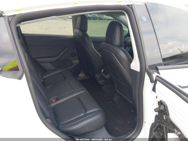 2022 TESLA MODEL Y 7SAYGDEF6NF369475 Photo 7