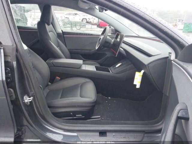 2025 TESLA MODEL 3 5YJ3E1EA3SF921414 Photo 4
