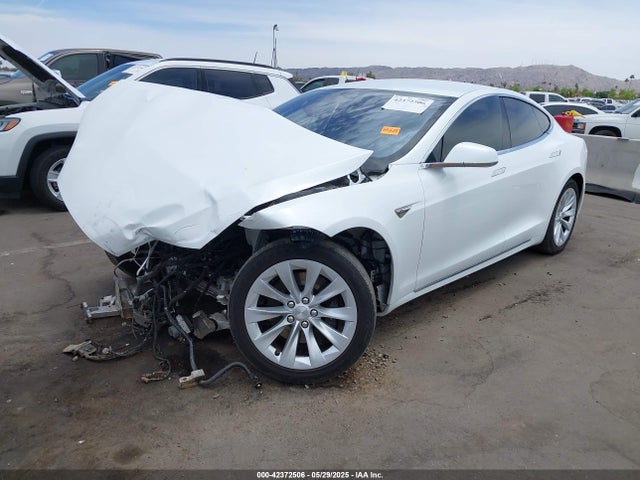 2016 TESLA MODEL S 5YJSA1E16GF149926 Photo 1