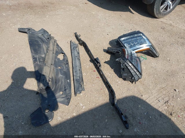 1GYS3JKJ8JR341326 Cadillac l86 -sidi: spark ignition direct injection, vvt: variable valve timing, afm, e85 max, alum