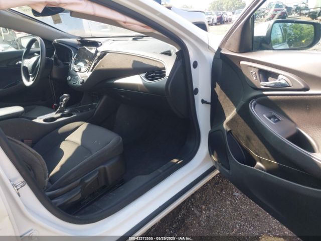 2022 CHEVROLET MALIBU 1G1ZC5ST0NF146513 Photo 4