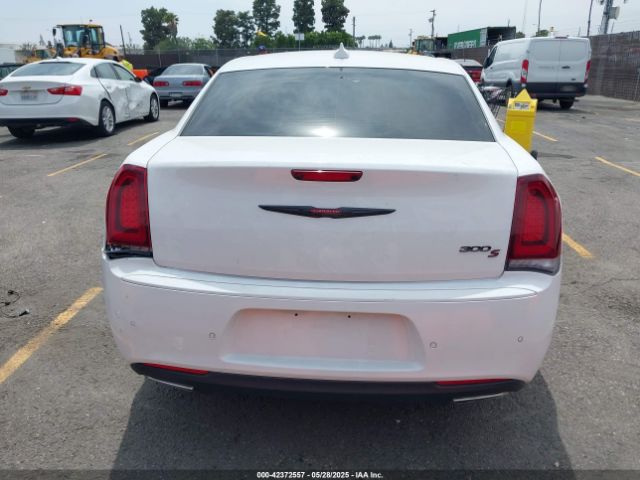 2C3CCABG8NH259928 Chrysler 300
