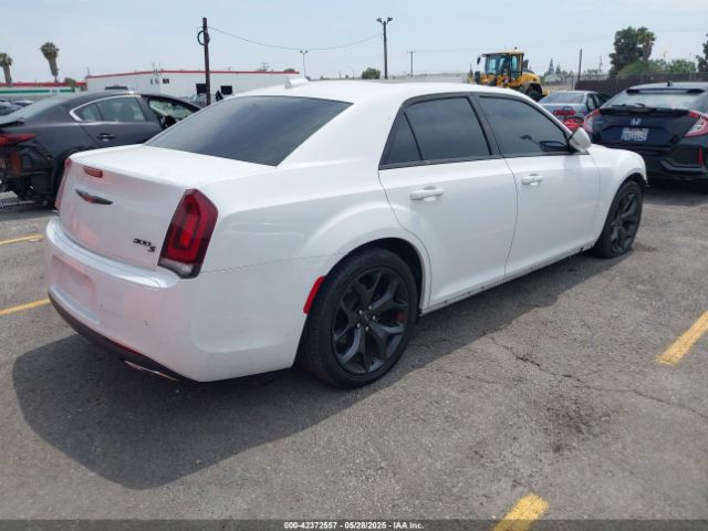2C3CCABG8NH259928 Chrysler 300