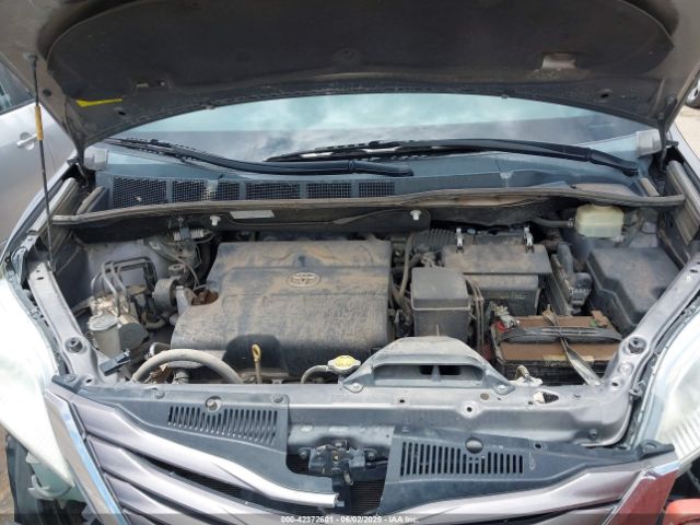 2015 TOYOTA SIENNA 5TDKK3DC8FS531431 Photo 9