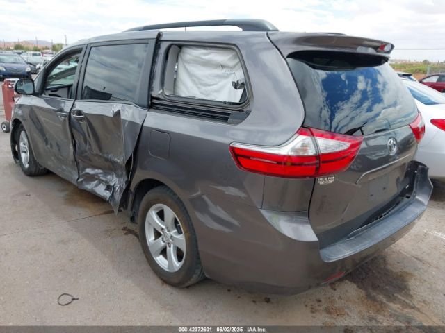 2015 TOYOTA SIENNA 5TDKK3DC8FS531431 Photo 2