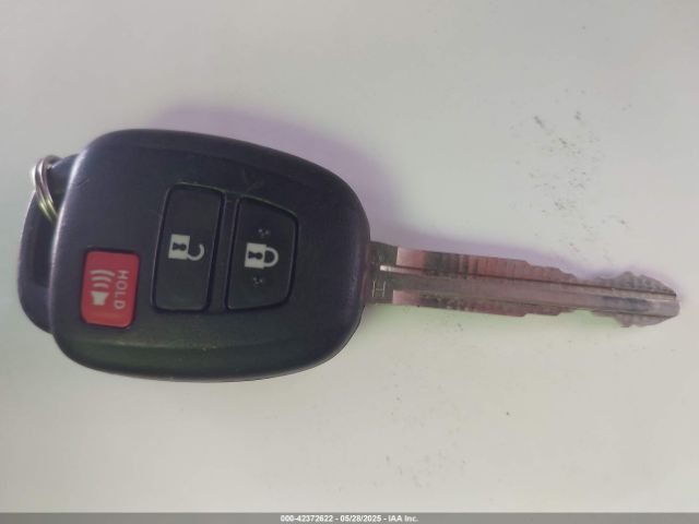 3TYRX5GN6NT053635 Toyota Tacoma Sr