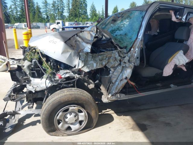 3TYRX5GN6NT053635 Toyota Tacoma Sr