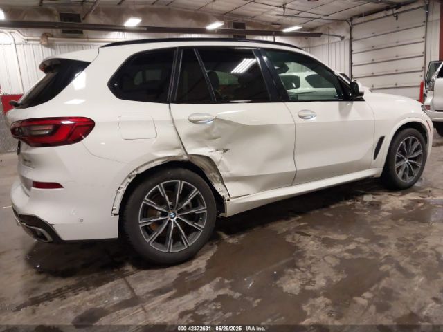 2020 BMW X5 5UXCR6C01LLL66648 Photo 3