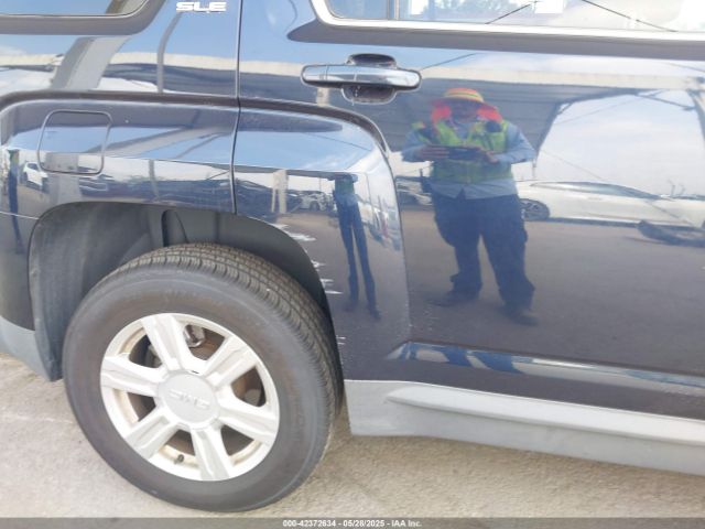 2GKALMEK8F6230077 GMC Terrain Sle-1