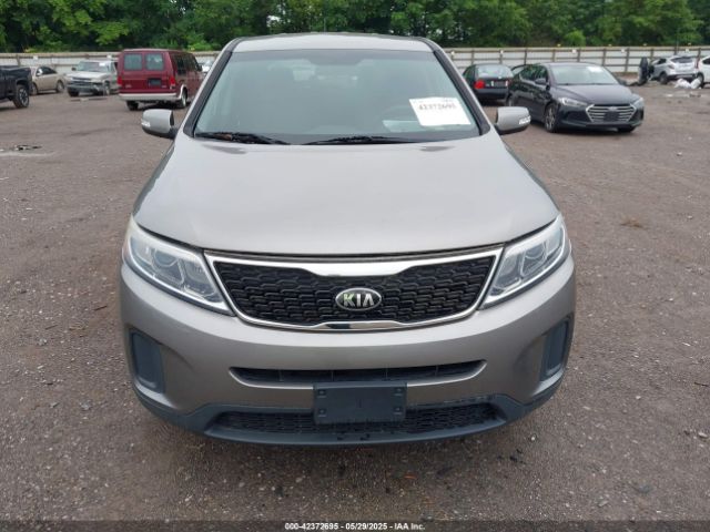 5XYKTCA63EG503298 KIA SORENTO LX