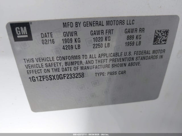 1G1ZF5SX0GF233258 Chevrolet MALIBU 2LT