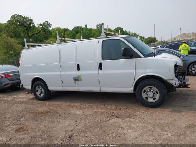 1GCZGUCL0F1216384 Chevrolet lgh