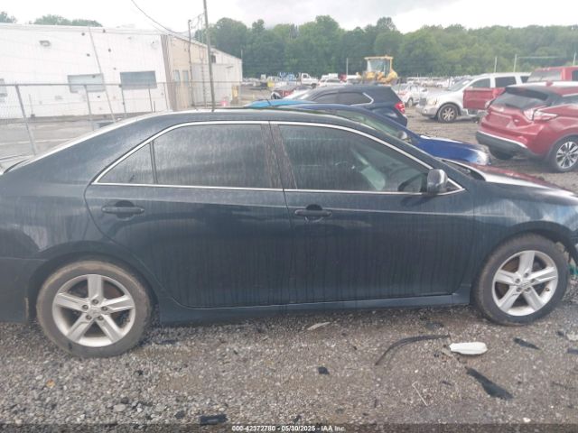 4T1BF1FK4EU333805 Toyota CAMRY SE