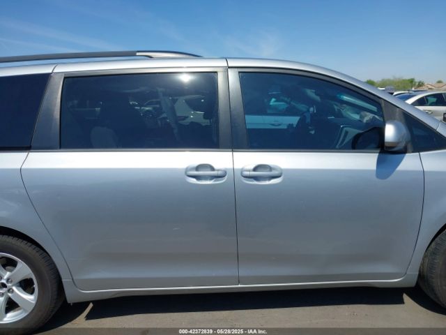 5TDKK3DC4FS576186 Toyota Sienna Le 8 Passenger