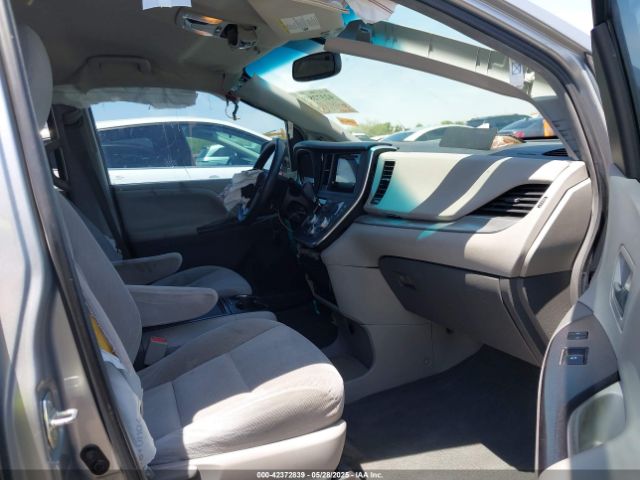 5TDKK3DC4FS576186 Toyota Sienna Le 8 Passenger