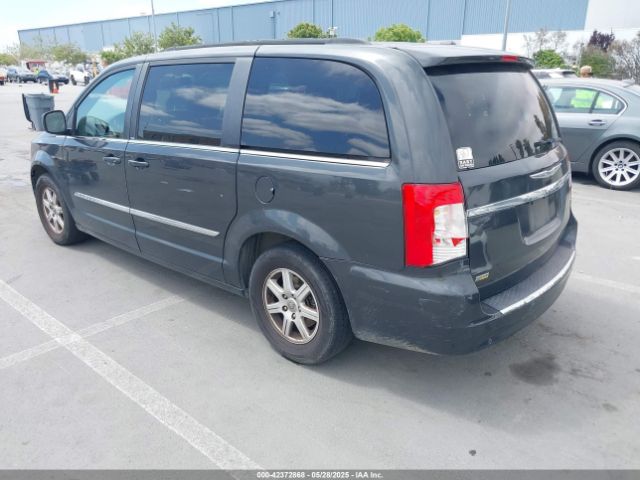2011 CHRYSLER TOWN & COUNTRY 2A4RR5DG5BR703274 Photo 2