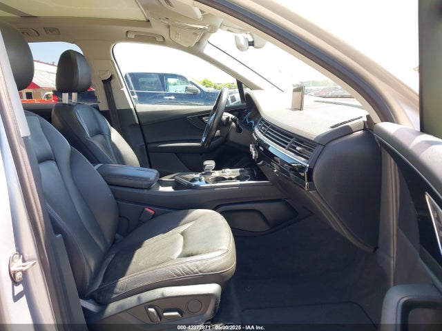 2017 AUDI Q7 WA1LAAF71HD000530 Photo 4
