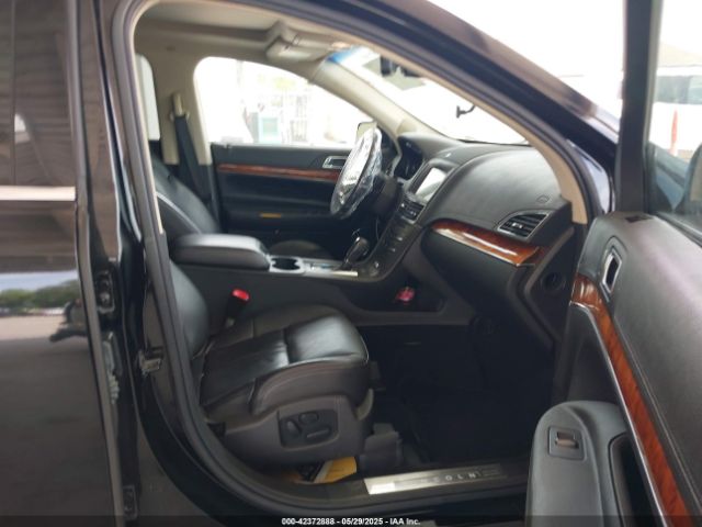 2LMHJ5AT6GBL01709 Lincoln Mkt Ecoboost