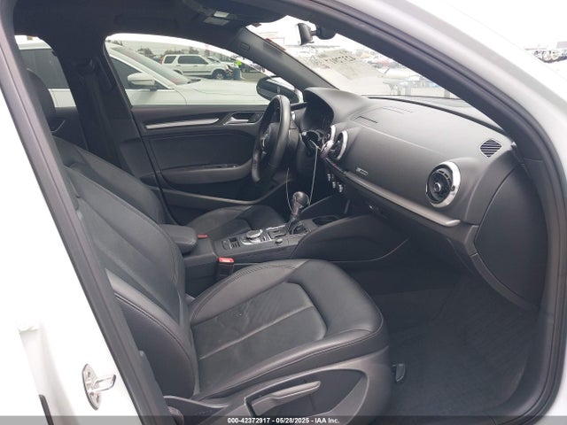 Audi 2019 2019 WAUAUGFFXK1010011 Image 5