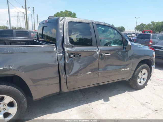 1C6RREBT2LN311820 RAM 1500 Big Horn  4x2 6'4 Box