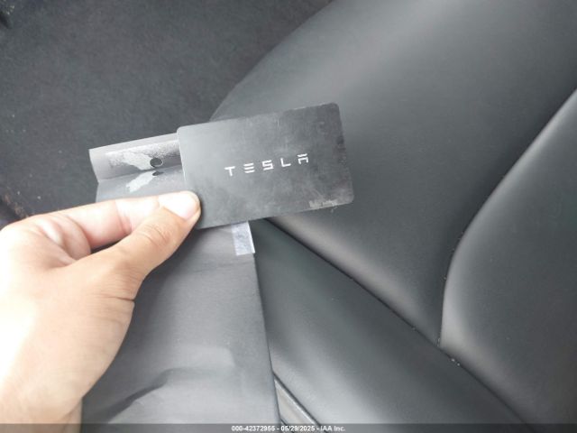 2023 TESLA MODEL Y 7SAYGDEE5PA109334 Photo 10