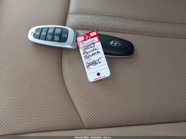 2023 HYUNDAI SONATA KMHL34J21PA251492 Photo 10