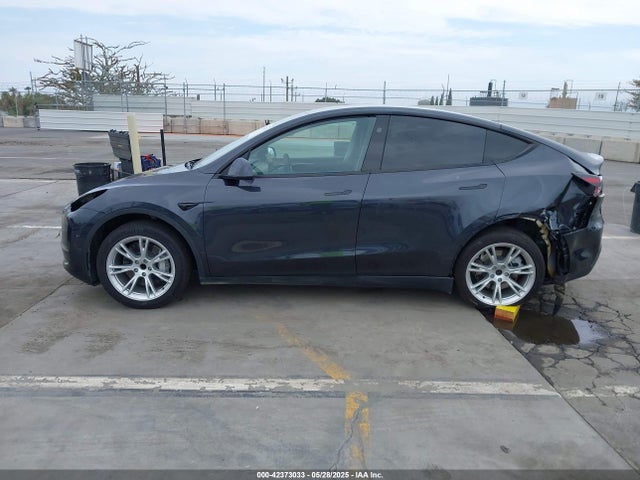 7SAYGDEDXRF032666 Tesla 2024