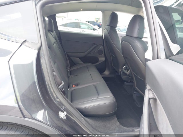 2024 TESLA MODEL Y 7SAYGDEDXRF032666 Photo 7