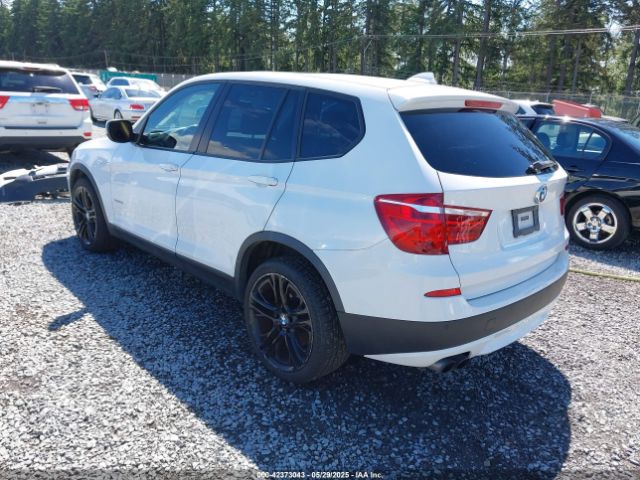 2011 BMW X3 5UXWX7C55BL734266 Photo 2