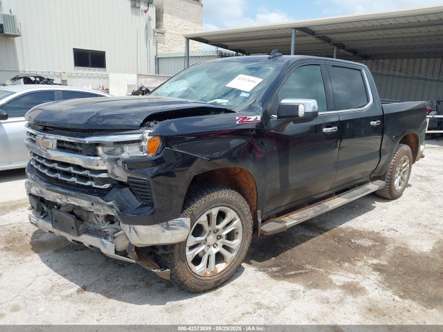 Chevrolet lm2 2022 3GCUDGET2NG674574 Image 2