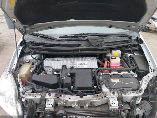 JTDKN3DU3F0441980 Toyota Prius Three