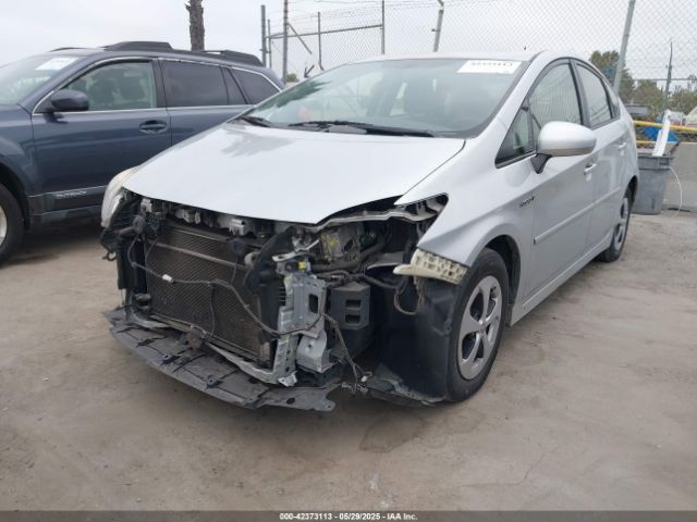 JTDKN3DU3F0441980 Toyota Prius Three