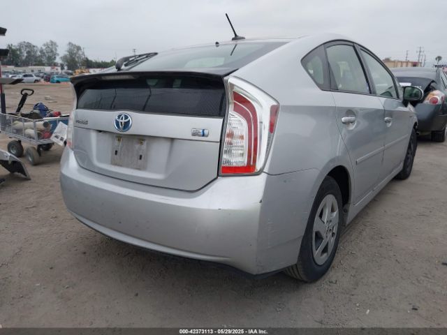 JTDKN3DU3F0441980 Toyota Prius Three