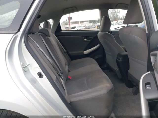 JTDKN3DU3F0441980 Toyota Prius Three