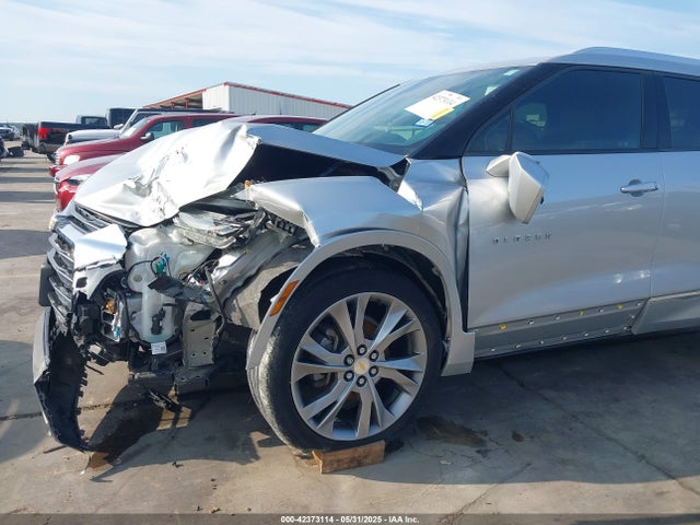 Chevrolet lgx 2020 3GNKBFRS5LS633852 Image 17